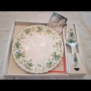 Andrea by Sadek Cake Plate & Server